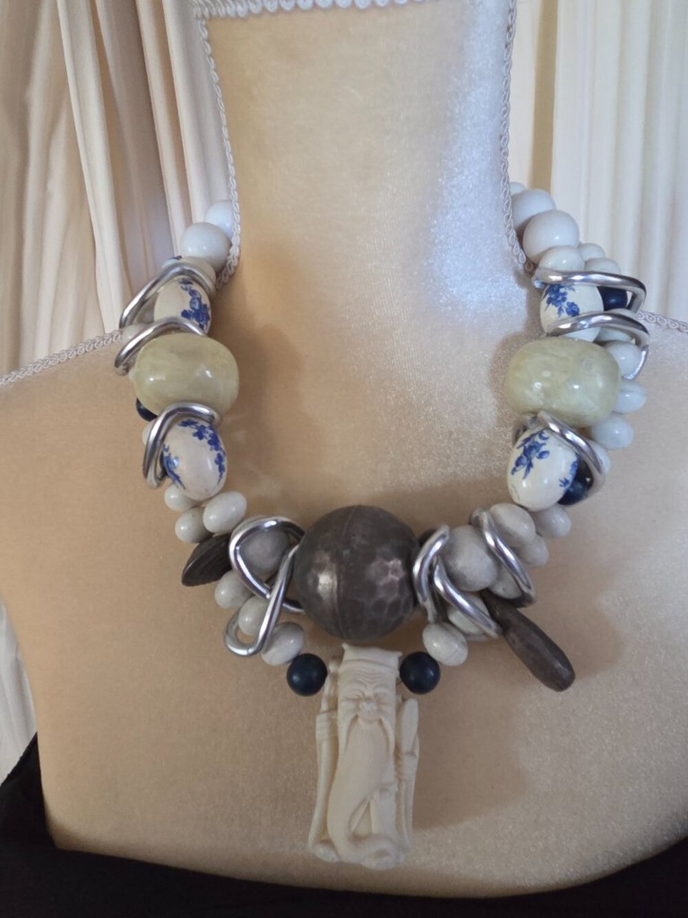 Necklace with Buddha detail
